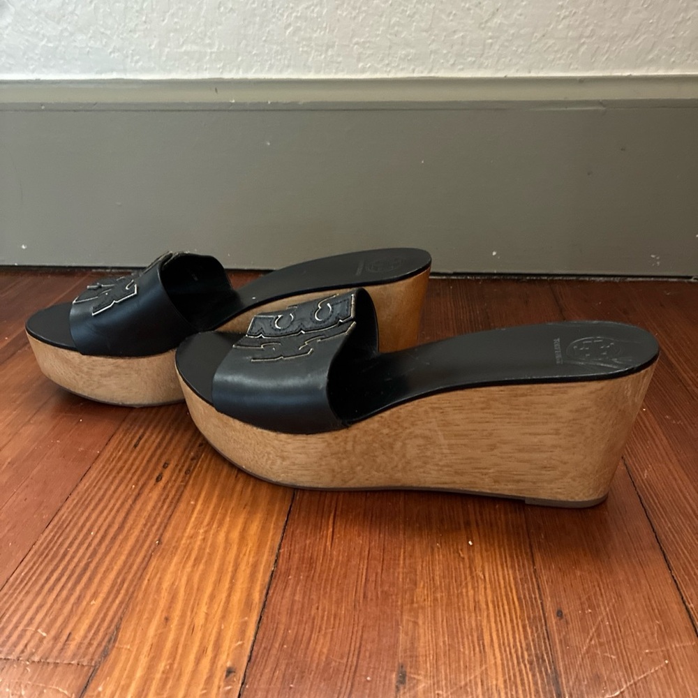 Tory Burch INES 80mm Wedge Sandal Leather and Wood Black- Size 8.5 - Picture 6 of 6